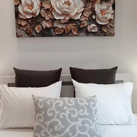 Vanda House Com 2 Quartos Vista Mar E Montanha No Centro Da Ilha Holiday home Tabua (Madeira)