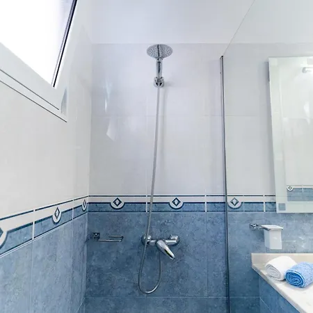 Holiday home Vanda House Com 2 Quartos Vista Mar E Montanha No Centro Da Ilha *