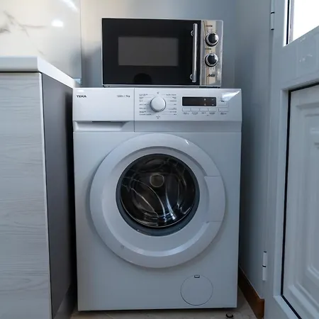 Vanda House Com 2 Quartos Vista Mar E Montanha No Centro Da Ilha