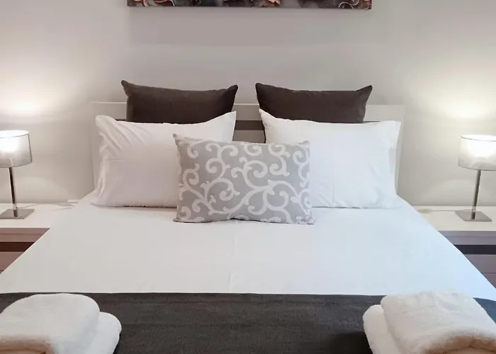 Tatil Evi Vanda House Com 2 Quartos Vista Mar E Montanha No Centro Da Ilha *