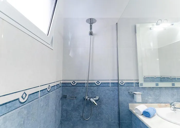 Tatil Evi Vanda House Com 2 Quartos Vista Mar E Montanha No Centro Da Ilha *