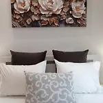 Vanda House Com 2 Quartos Vista Mar E Montanha No Centro Da Ilha Tatil Evi Tabua (Madeira)