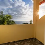 Prázdninový dům Vanda House Com 2 Quartos Vista Mar E Montanha No Centro Da Ilha