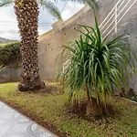 Vanda House Com 2 Quartos Vista Mar E Montanha No Centro Da Ilha * Tabua (Madeira)