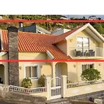 Vanda House Com 2 Quartos Vista Mar E Montanha No Centro Da Ilha Tatil Evi Tabua (Madeira)