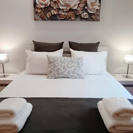 Casa de Férias Vanda House Com 2 Quartos Vista Mar E Montanha No Centro Da Ilha *